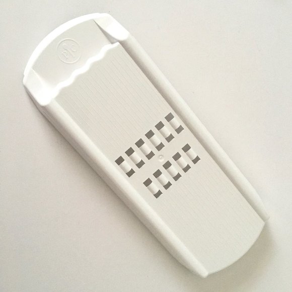 Pampered Chef Veggie Strip Maker - Picture 1 of 8